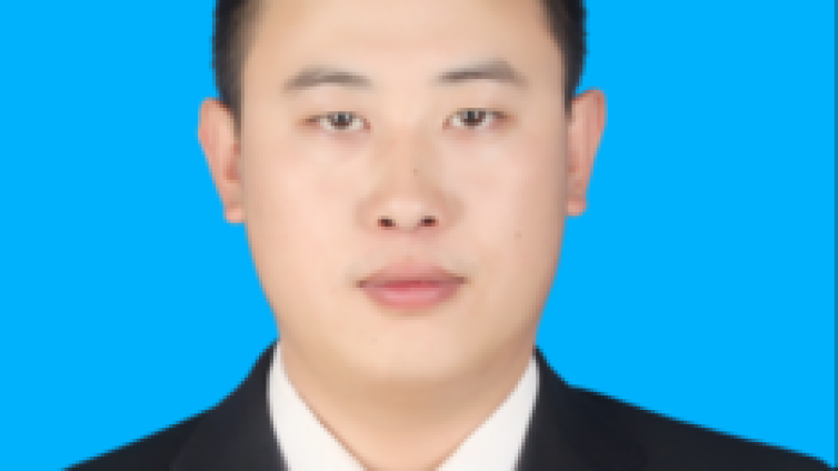 坚守平凡岗位　敬业奉献人生